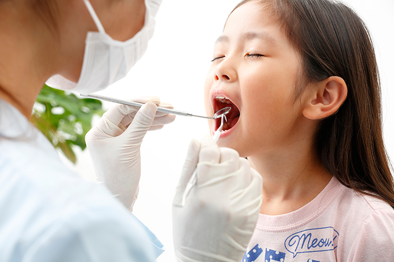 小児定期健診・予防歯科
